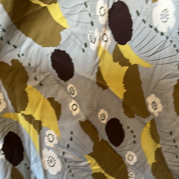 NWT Petro Zillia Kyle 100% Silk Dress Retro Scenery Floral Cold Shoulder XS - Picture 5 of 10